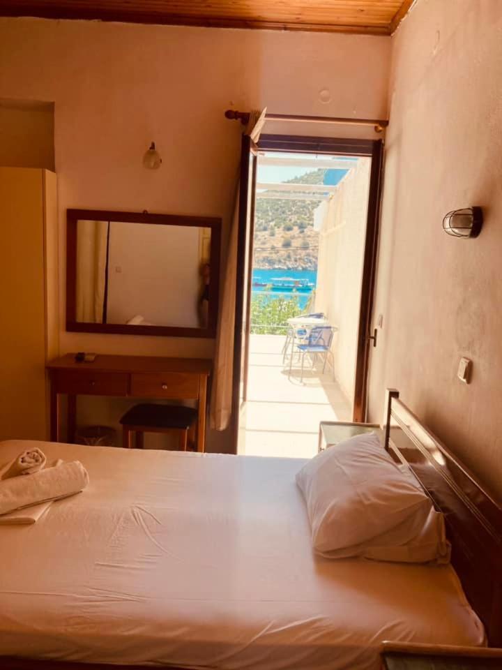 Hotel Barbaressa à Tolón Extérieur photo